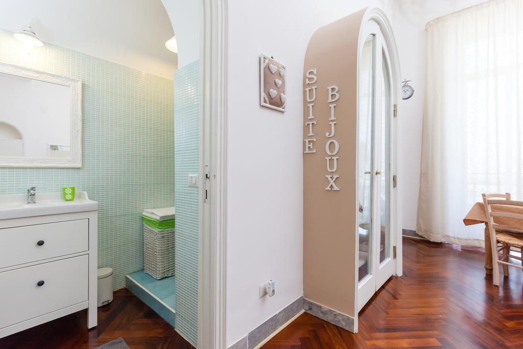 Garibaldi I Apartment Наполи Екстериор снимка